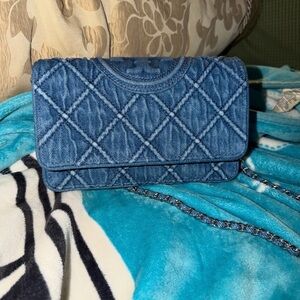 !! Pending sale!!NWT tory burch fleming crossbody